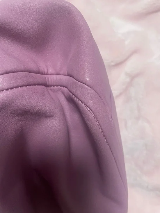 Coach - Picture 6 of 16